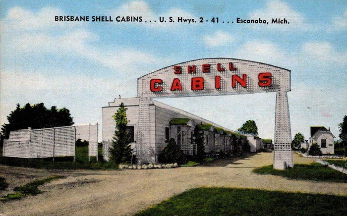 Brisbane Shell Cabins - Old Postcard Photo